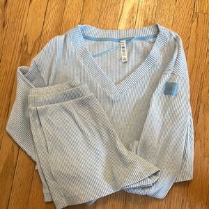 ALO Yoga Light Blue Striped Lounge Set